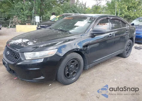 2015 Ford Police Interceptor z USA, uszkodzony, nr VIN 1FAHP2L89FG117738